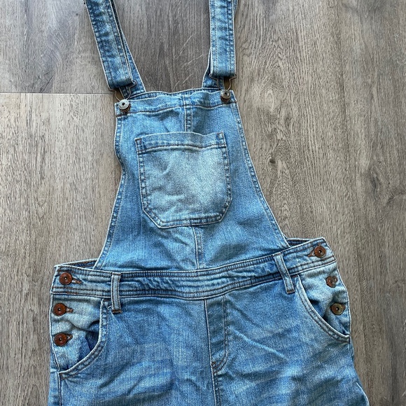 Vanilla Star Blue Denim Distressed Overalls size Large - Picture 1 of 8